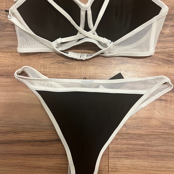 KENDALL + KYLIE NWT Sexy Underwire Bikini Set Black 2 Tone white Mesh L - Picture 3 of 9